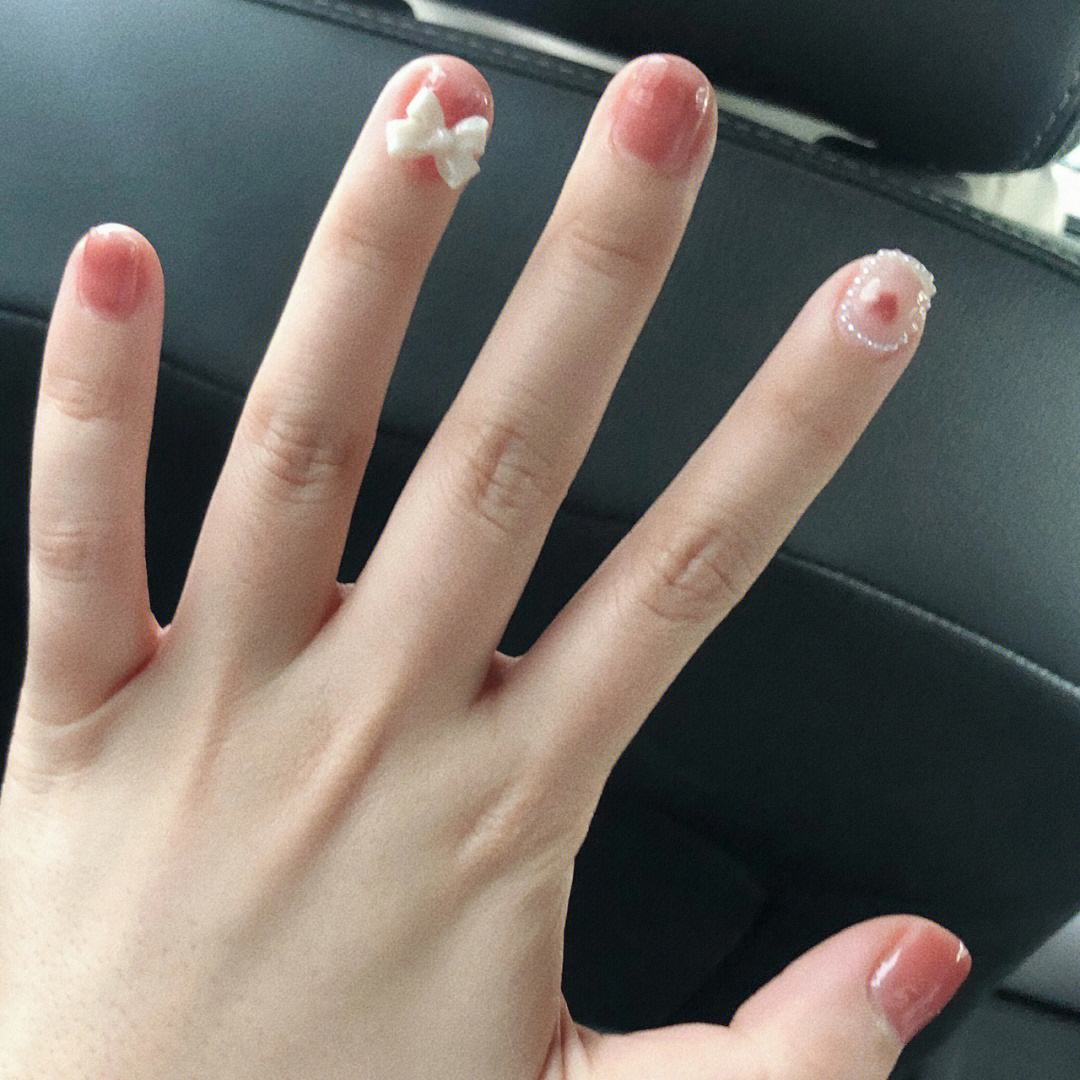 指甲算命:指甲测命通过指甲占你的命运