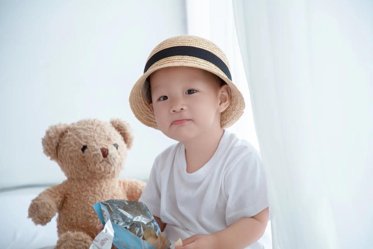 如何为宝宝选取寓意深远的名字 名典起名测试指南