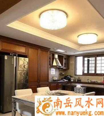 简约式厨房