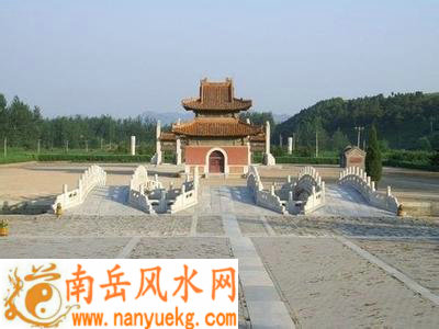 仓促修建的崇陵