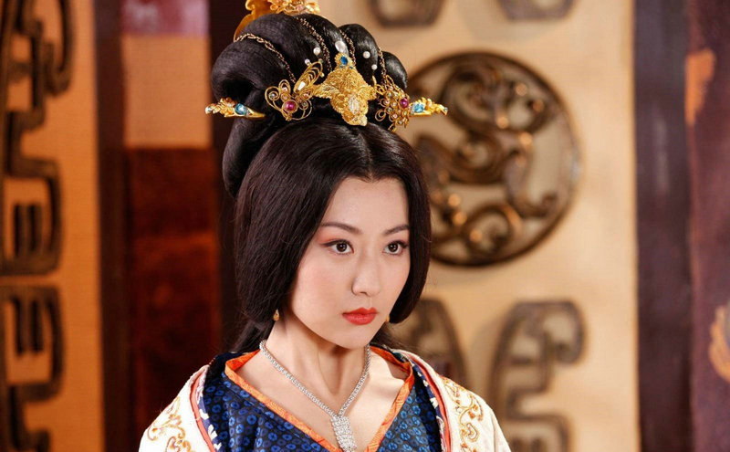 明星的吻图片杨紫和他的接吻照疑似被传出 明星的吻图片杨紫和他的接吻照疑似被传出