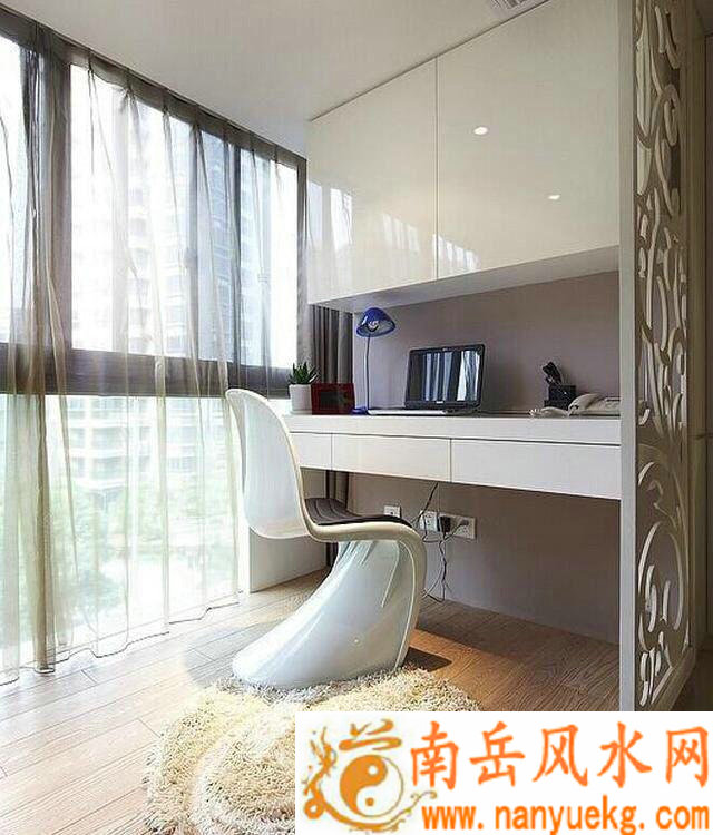 乙巳生日的人与哪些星座配对可能存在潜在的不和谐因素 乙巳生日的人与哪些星座配对可能存在潜在的不和谐因素