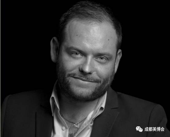 属犬的人在伴侣时 哪些属相能带来最和谐的婚姻生活 属犬的人在伴侣时 哪些属相能带来最和谐的婚姻生活