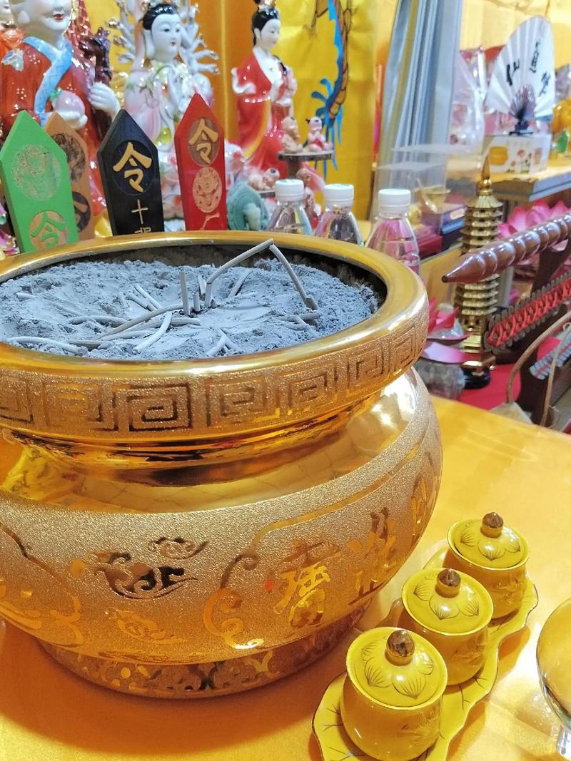 怎么化解身边的小人 怎么化解身边的小人