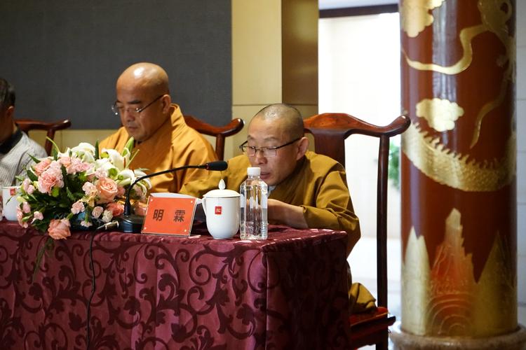 张哲瀚同名同姓会否遭遇法律纠纷困扰(张哲瀚同名同姓会引发法律纷争神话如梦幻般) 张哲瀚同名同姓会否遭遇法律纠纷困扰(张哲瀚同名同姓会引发法律纷争神话如梦幻般)