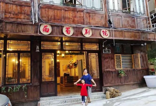 陈奕如的姓名测试暗示婚姻的潜在风险与方向(陈奕如的姓名测试暗示了夫妻宫的运势困境) 陈奕如的姓名测试暗示婚姻的潜在风险与方向(陈奕如的姓名测试暗示了夫妻宫的运势困境)