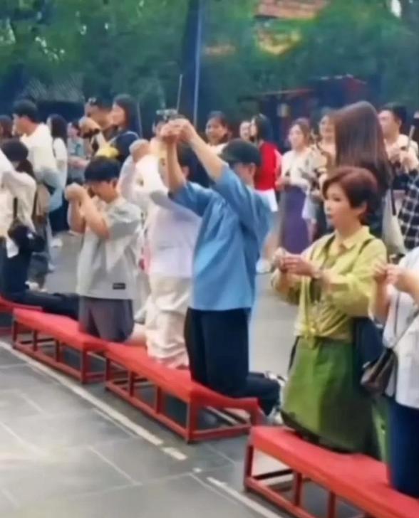 乙巳年出生的人在苹果姓名配对中真的能找到理想的伴侣 乙巳年出生的人在苹果姓名配对中真的能找到理想的伴侣