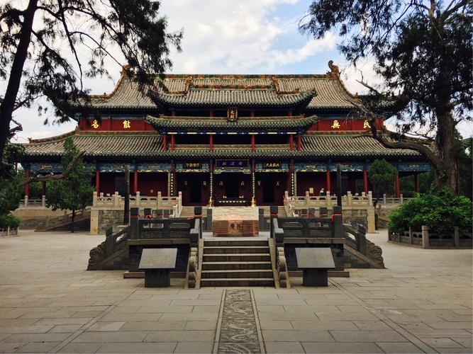王一博身价王一博身价多少亿人民币 王一博身价王一博身价多少亿人民币